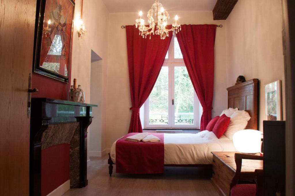 Chateau De L Aviette - Rancennes Givet Luaran gambar