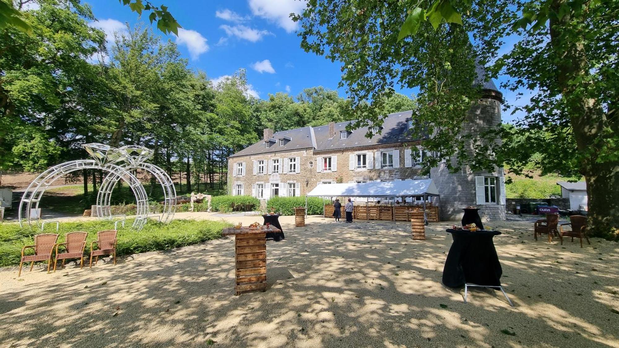 Chateau De L Aviette - Rancennes Givet Luaran gambar